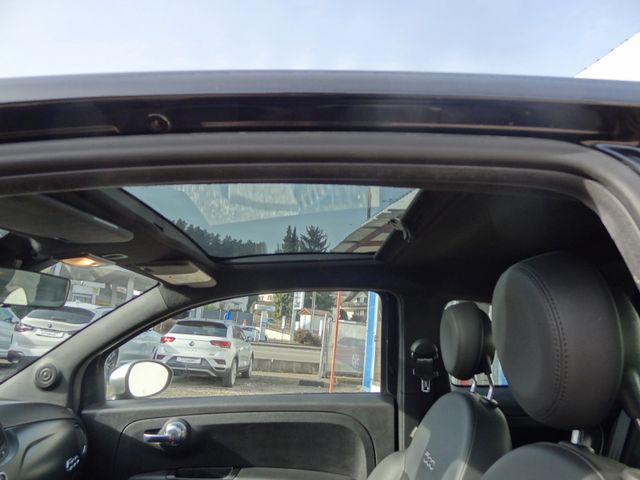 Fahrzeugabbildung Fiat 500 RockStar/Pano/Leder/1.Hd/PDC/Navi/Garantie
