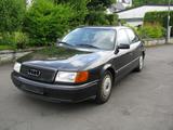 Audi 100