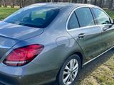 Mercedes-Benz C 300 Avantgarde | LED | Navi | SHZ | Kamera - Mercedes-Benz C 300: Limousine
