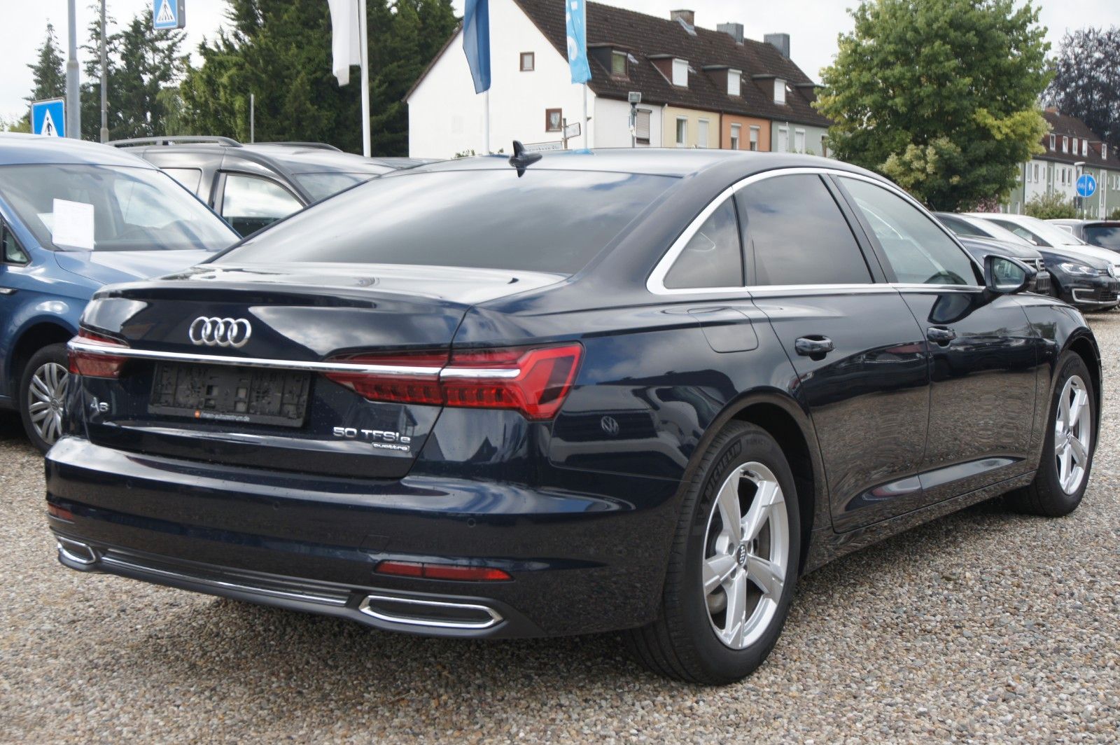 Fahrzeugabbildung Audi A6 Lim. 50 2.0 TFSI e quattro sport MATRIX HEAD