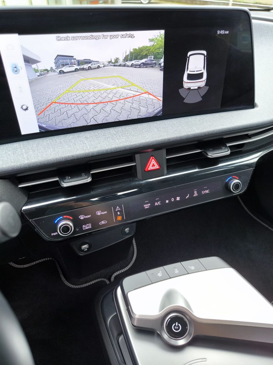 Vehicle image Kia EV6 2WD WERKSGAR+NAVI+LED+SHZ+DAB+KAMERA+ACC+WP+