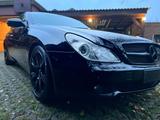 Mercedes-Benz Cls 320 Mercedes Benz - Mercedes-Benz CLS 320 aus 2009