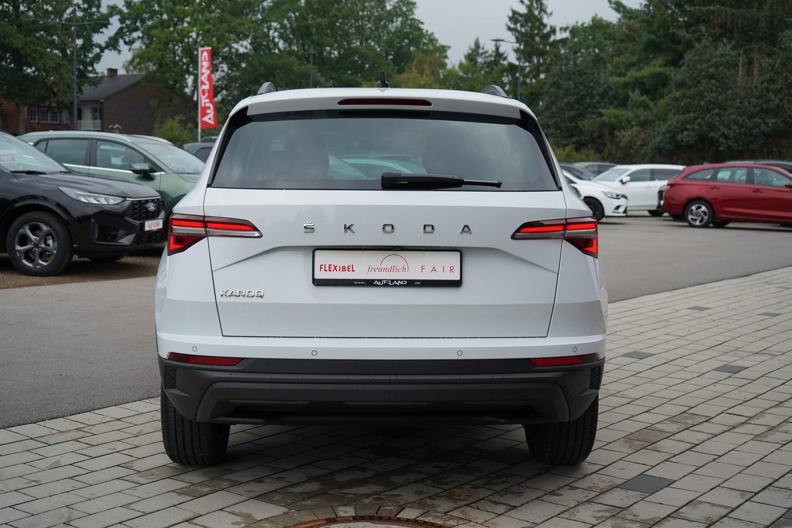 Skoda Karoq 1.5 TSI Tour DSG LED Navi Kamera PDC DAB