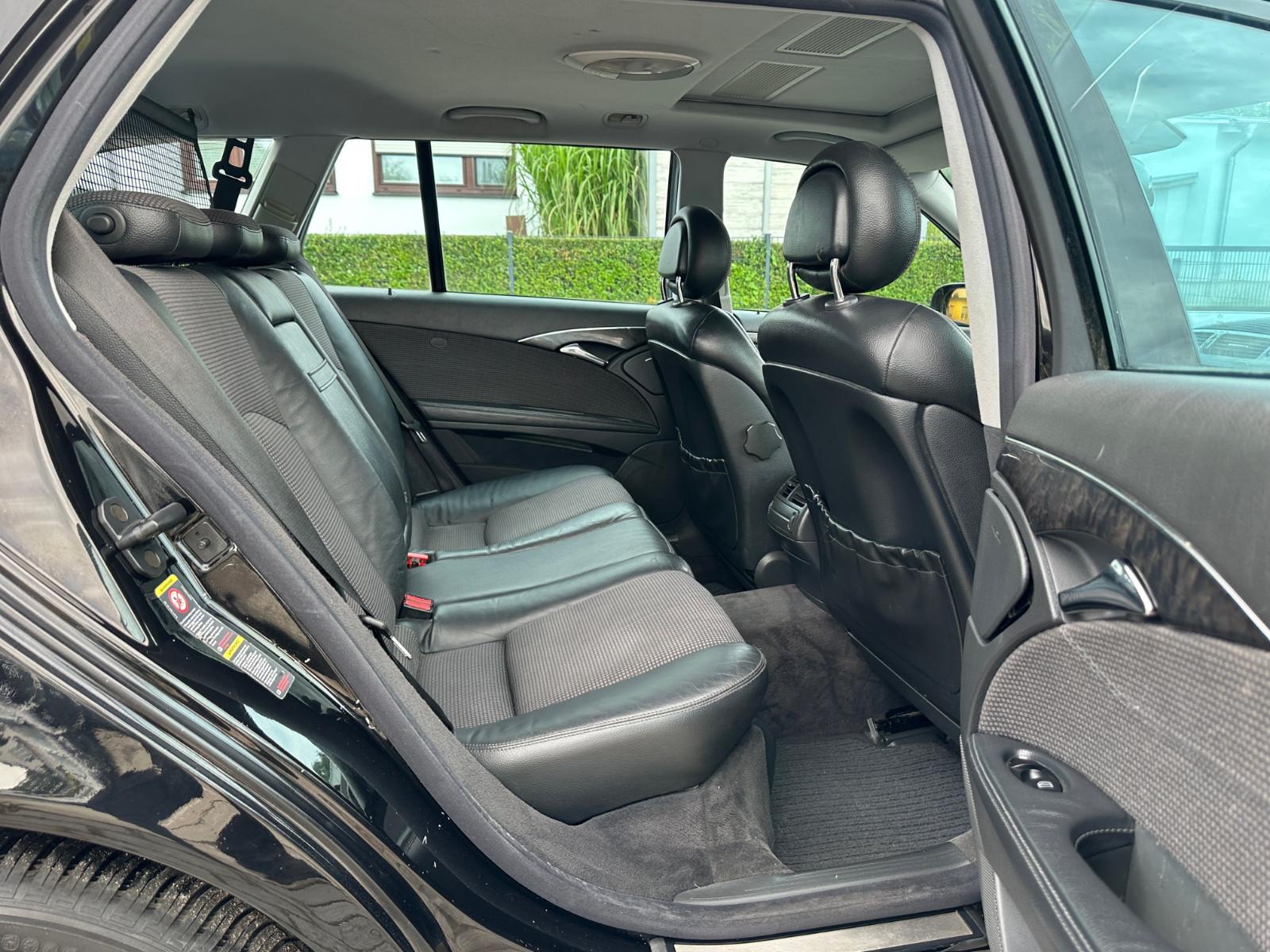 Mercedes-Benz E240 2004 — photo 11