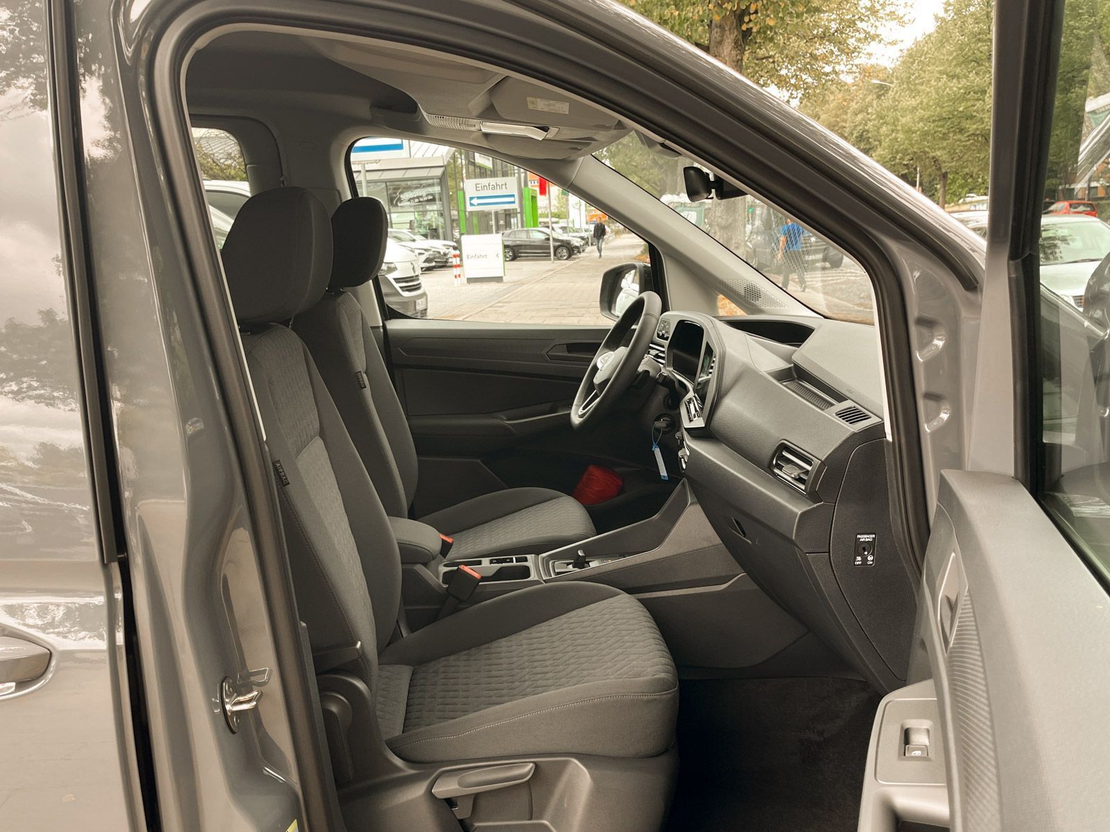 Volkswagen Caddy - Bild 6