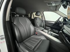BMW X5 30d M SPORT / 4x4 /1./ NUR 26.tKM /GARANTIE BMW X5 30d M SPORT / 4x4 /1./ NUR 26.tKM /GARANTIE