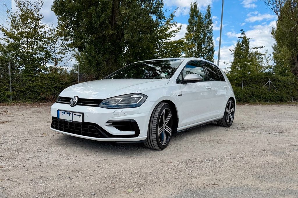 Image of Volkswagen Golf