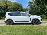Dacia Jogger Hybrid 140 Extreme, AHK, 8-fach bereift - Dacia Jogger: Automatik