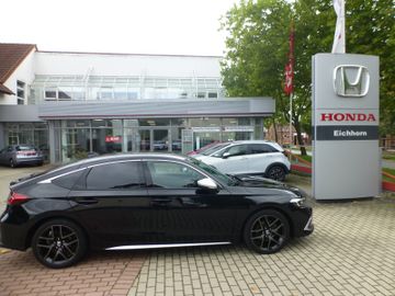 Honda Civic 2,0i-MMD e:HEV Advance Nordic-silver-Paket