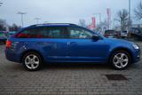 Skoda Octavia Combi 1.5 TSI Ambition Klimaaut. Navi - Skoda Octavia: Blau