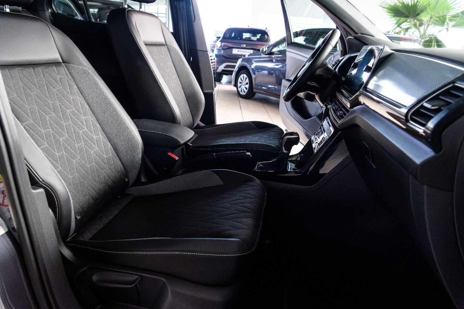 Fahrzeugabbildung Volkswagen T-Cross Goal 1.0 TSI DSG LED+AHK+NAVI+ACC+APP
