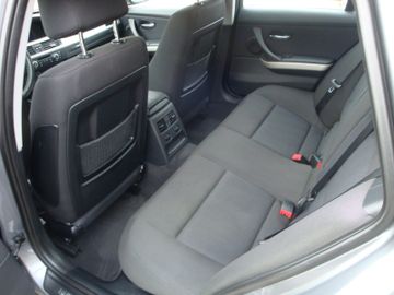 BMW 320 - 10