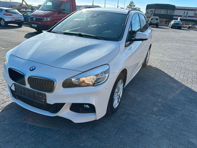 BMW 220 Baureihe 2 Active Tourer 220 d M Sport