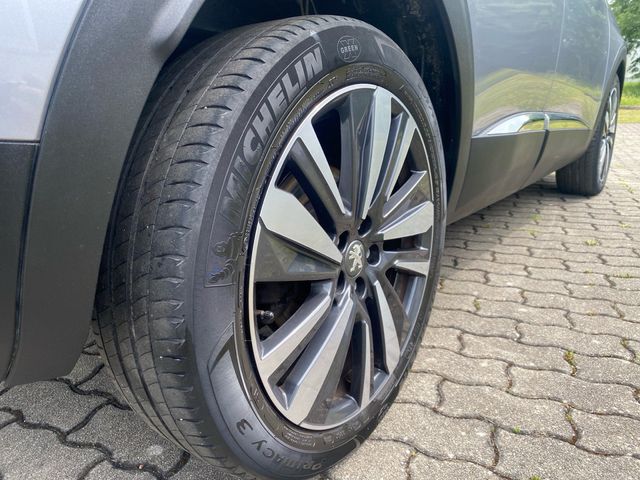 3008 1.2 Allure KLIMA PDC SHZ RÜCKFAHRKAMERA