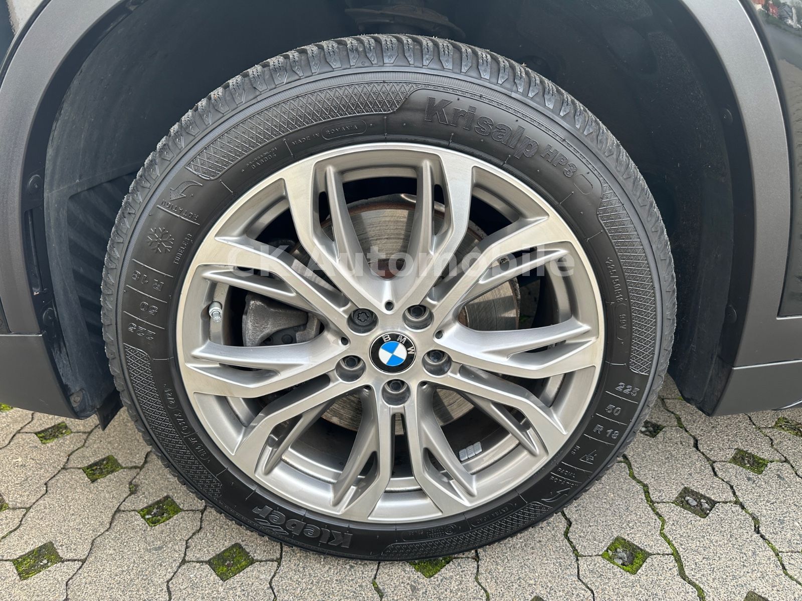 Fahrzeugabbildung BMW X1 sDrive 20d Sport-Line/Navi/LED/Tempomat/AHK
