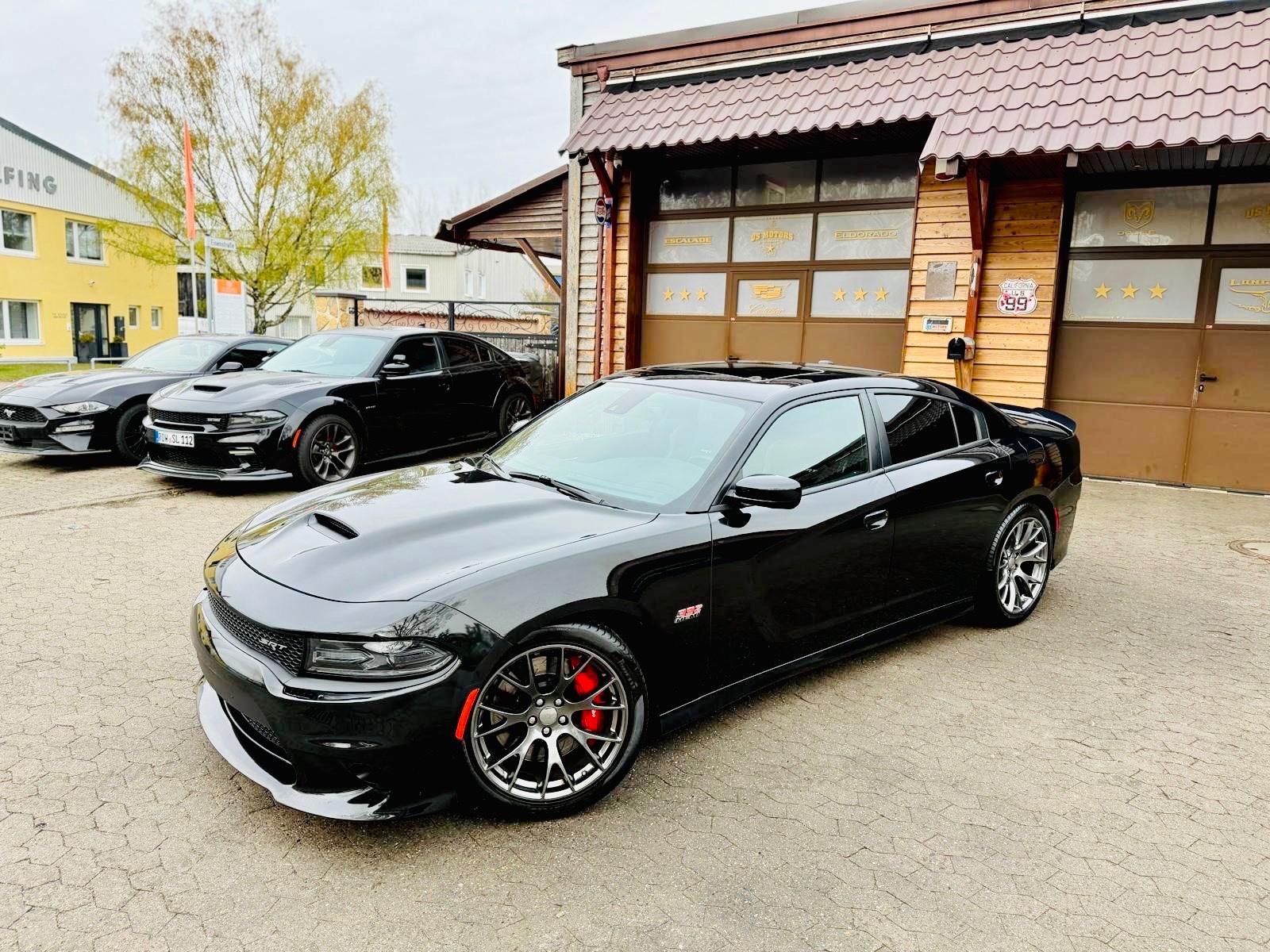 Dodge EU*UNFALLFREI*6,4*SRT*SCAT BACK*BREMBO*RADAR