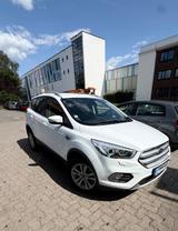 Ford Kuga 1,5 EcoBoost 4x2 110kW COOL & CONNECT C...