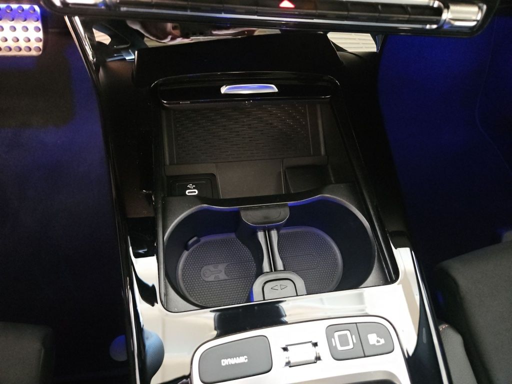 Fahrzeugabbildung Mercedes-Benz CLA 200 Coupé AMG Night AHK Pano LED 360 Memory