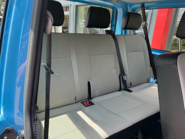 Fahrzeugabbildung Volkswagen T6 Kombi 4Motion 9 Sitzer(Tüv&Insp. neu/AHK)