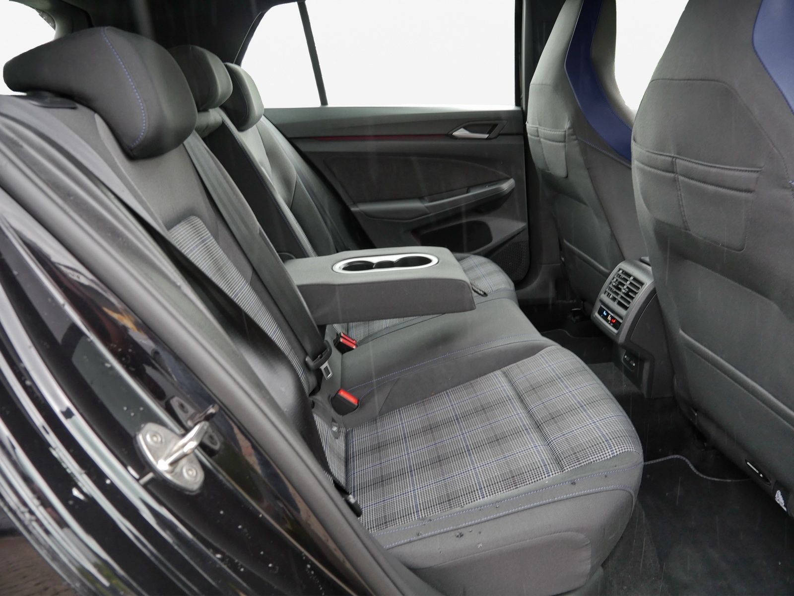 Volkswagen Golf - Bild 17