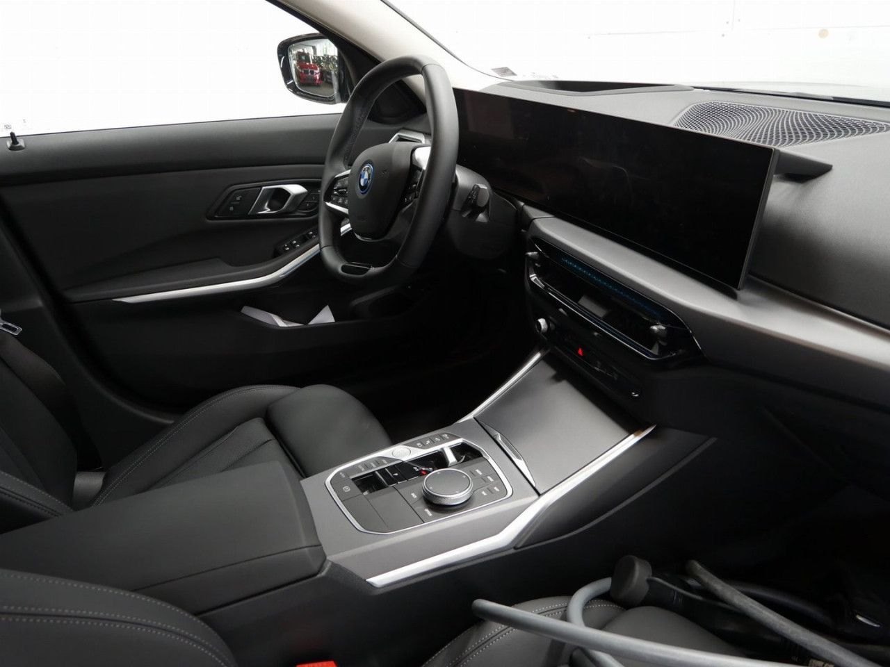 BMW 330 - Bild 11