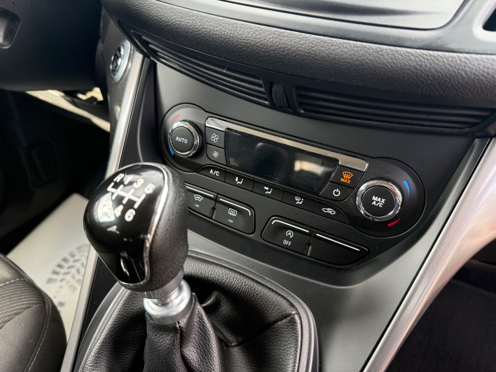 Kuga Sync Edition*2.HAND*EURO-6*NAVI*SCHECKHEFTG