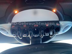 Fahrzeugabbildung MINI COOPER Cabrio Cooper 1.6