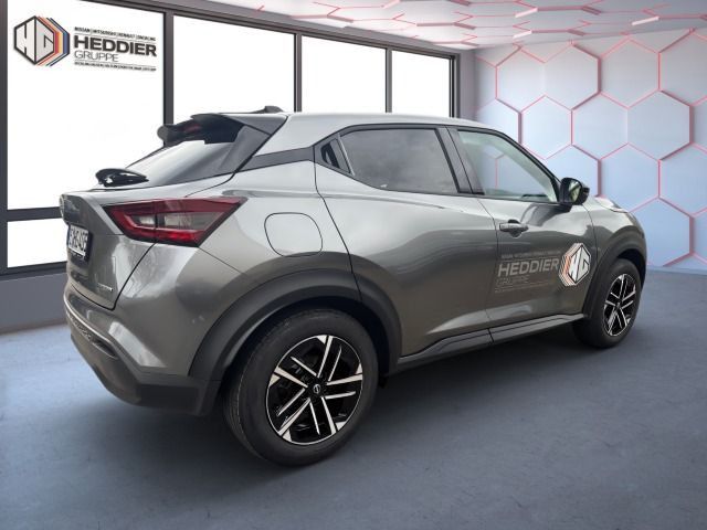 Fahrzeugabbildung Nissan JUKE 1.6 HYBRID 143 PS 4AMT N-CONNECTA Winter II