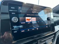 VW T-Roc 1.5 TSI OPF DSG R-Line NAV KAM BLACK3J GAR bei Autohaus Landmann & Maier OHG