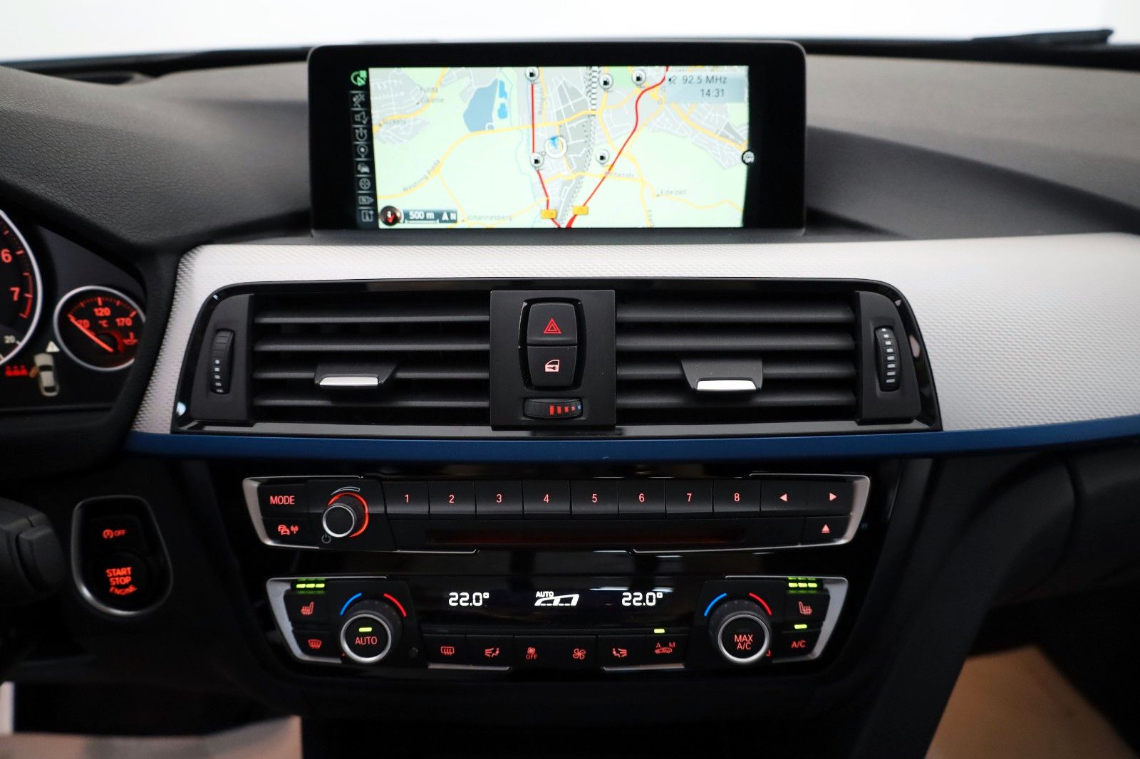 Fahrzeugabbildung BMW 440i xDrive GC M Sport Alcantara,Navi,LED,SH,ACC