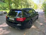 Mercedes-Benz C 300 T AMG Line Autom. AMG Line - Mercedes-Benz C 300: Kombi