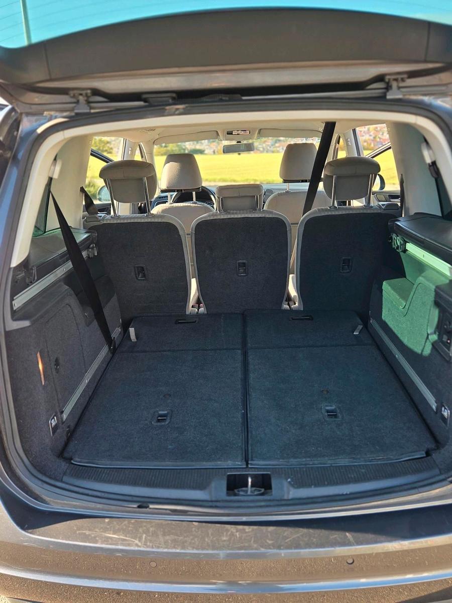 Seat Alhambra 2012 — photo 5