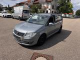 Volkswagen Touran Trendline 7 sitzer - Volkswagen Touran aus 2007: Trendline
