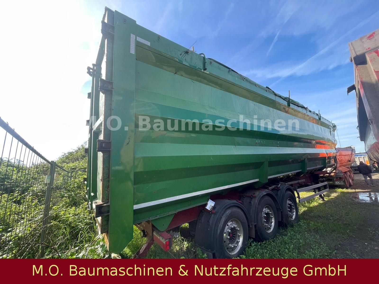 Fahrzeugabbildung Andere Kloos Ferrotrailer /Großraumstahlmulde/ca.70 m³/
