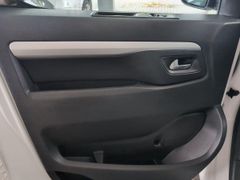 TOYOTA Proace (Verso)2.0 D-4D L1 Executive~Top gepflegt