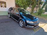 Volkswagen Passat Alltrack 1.8 TSI Alltrack - gebrauchte Volkswagen Passat Alltrack aus dem Jahr 2012