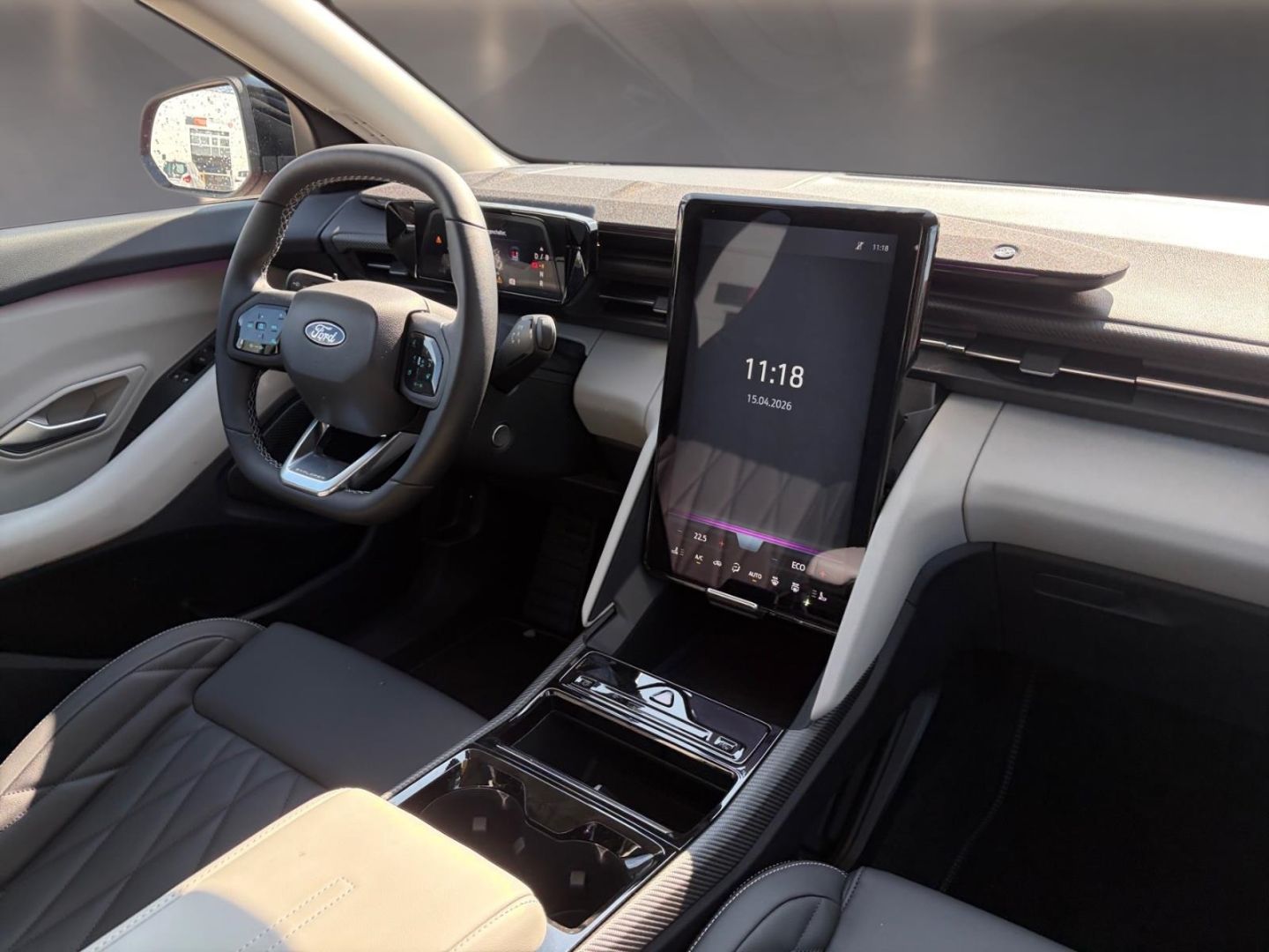 Fahrzeugabbildung Ford Explorer Premium RWD Navi  Soundsy: Massagesitze