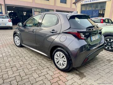 Toyota Yaris - 7