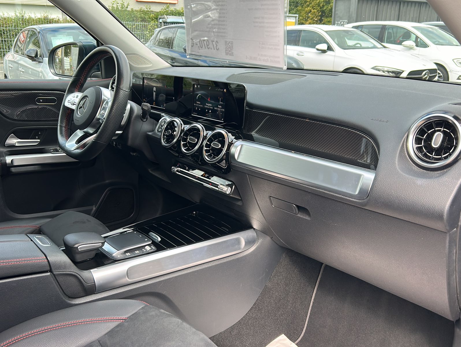Fahrzeugabbildung Mercedes-Benz GLB  220 dAMG Line