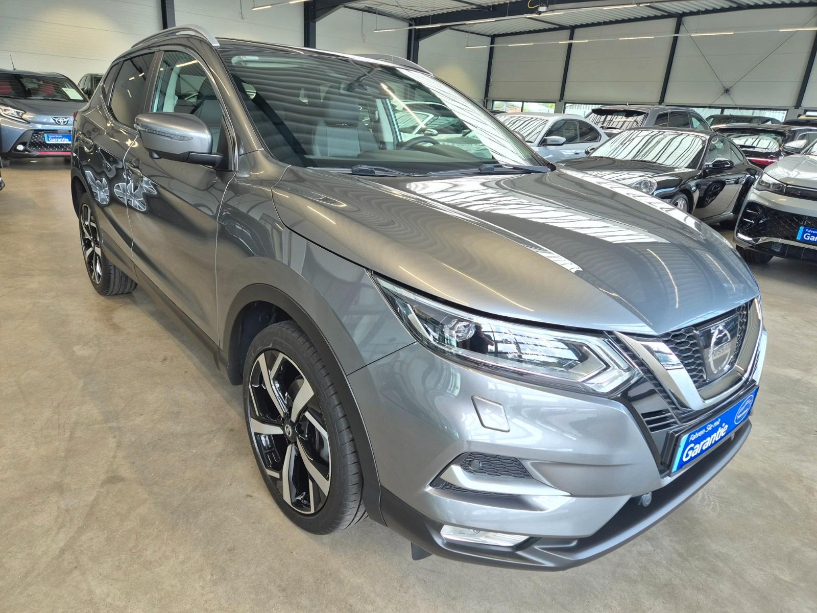 Nissan QASHQAI TEKNA AUT TEILLEDER SHZ NAVI 360CAM AHK
