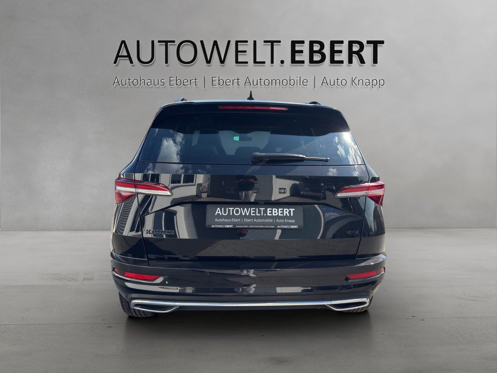 Fahrzeugabbildung SKODA Karoq 2.0 TSI Sportline 4x4/AHK/PANO/360°/ACC/