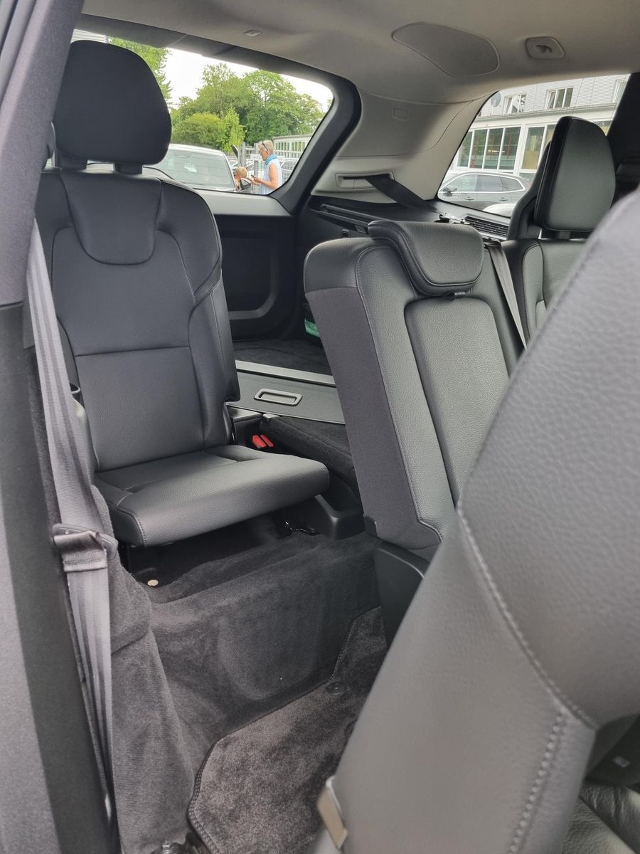 Fahrzeugabbildung Volvo XC90 B5 Diesel AWD Plus Bright 'AHK, Standheiz'