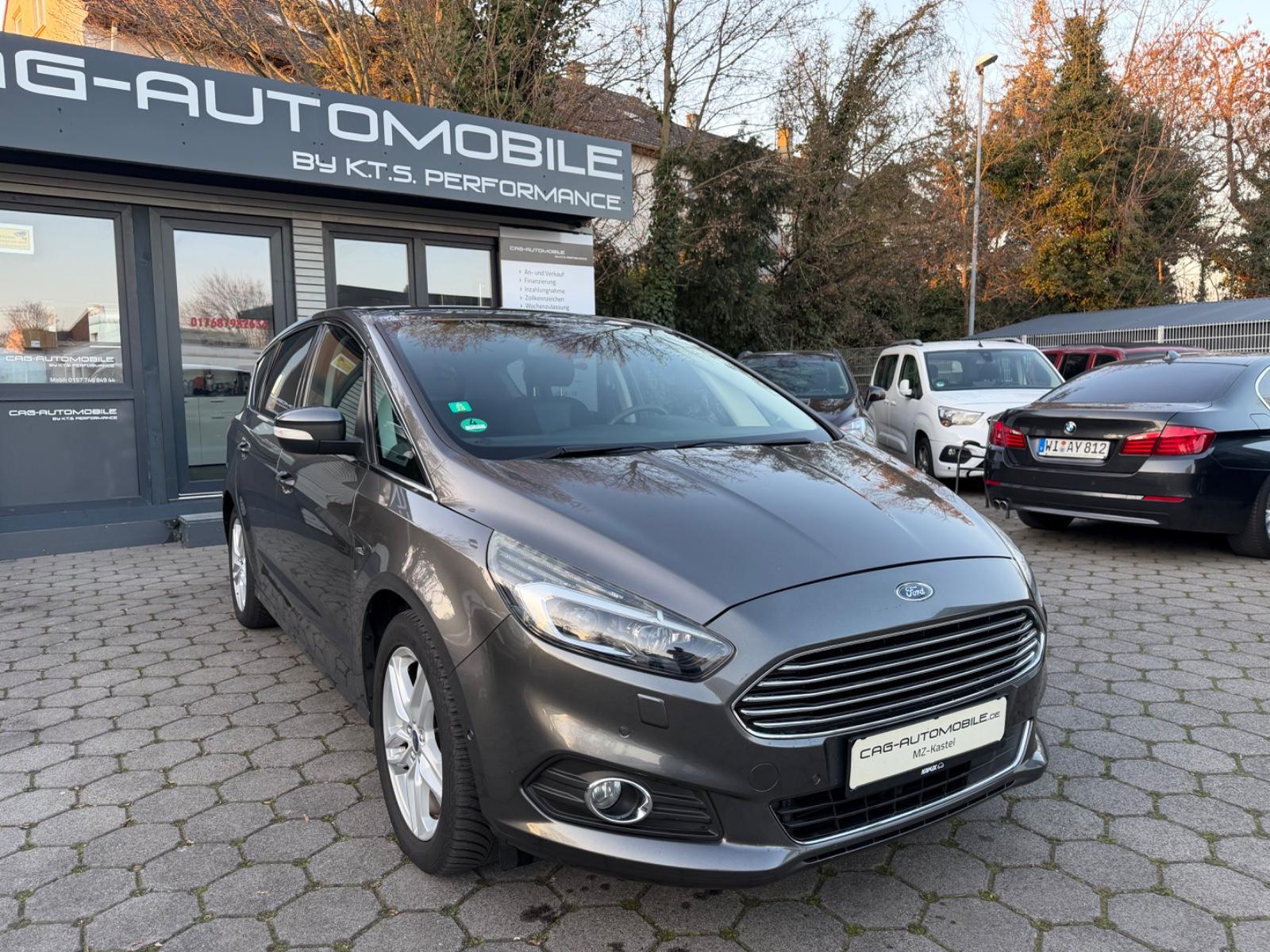 Ford S-Max S-MAX Titanium