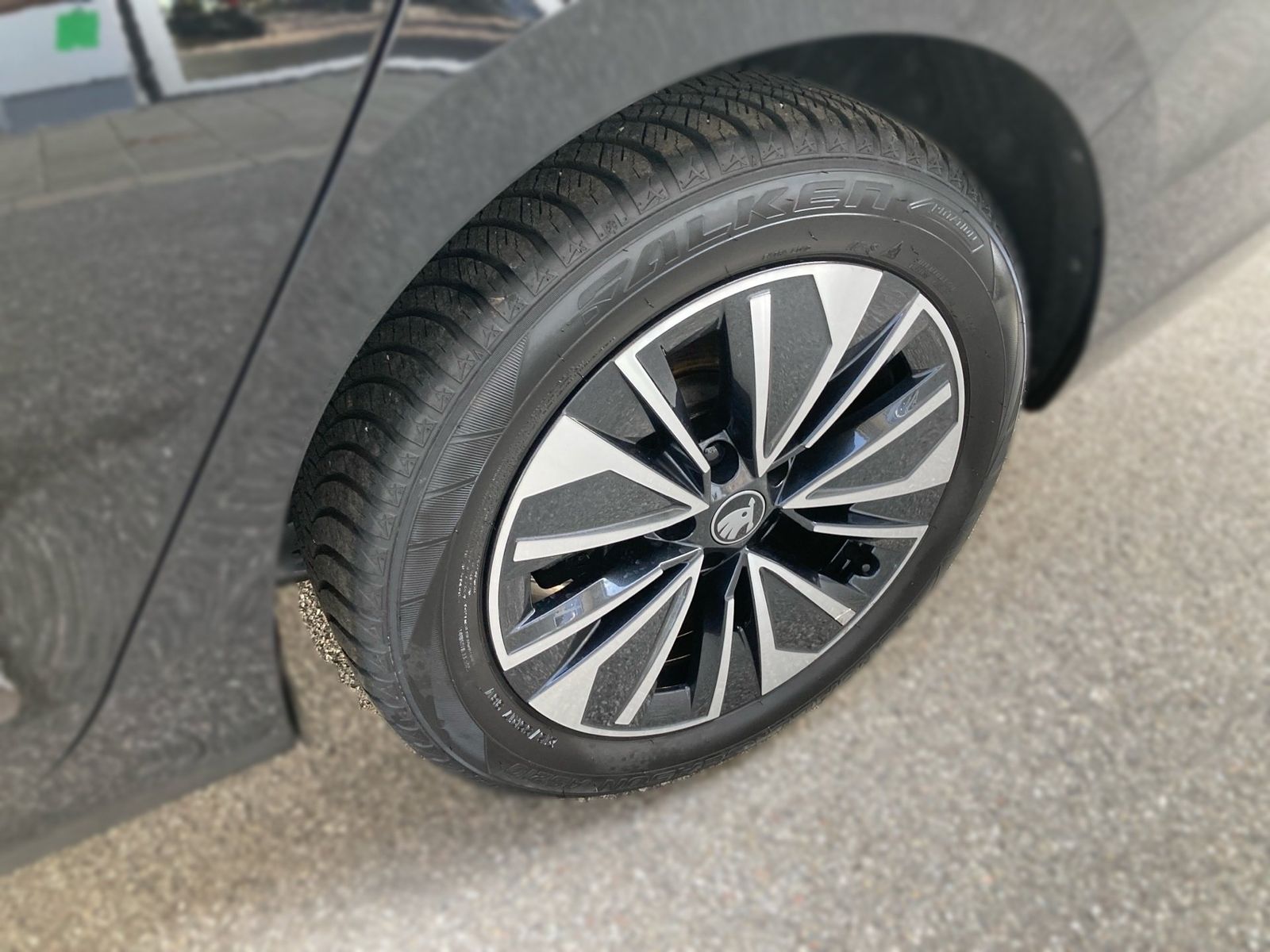 Skoda Superb - Bild 7