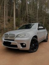 BMW Verkaufe BMW X5 40d - BMW 540 mit Diesel-Antrieb: Geländewagen