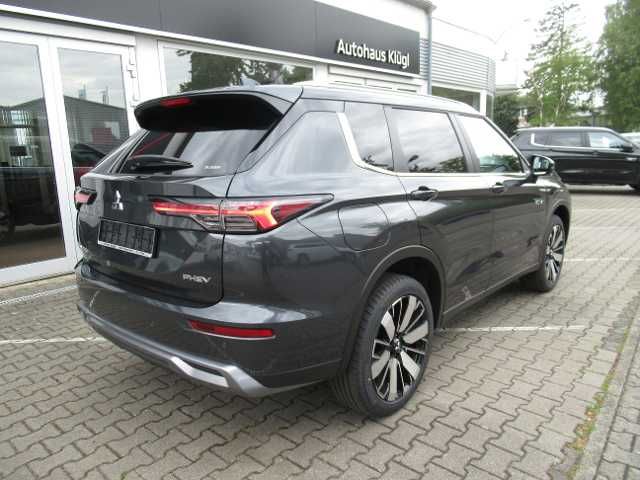 Mitsubishi Outlander 2.4L PHEV Select Yamaha Sound System imagem 3