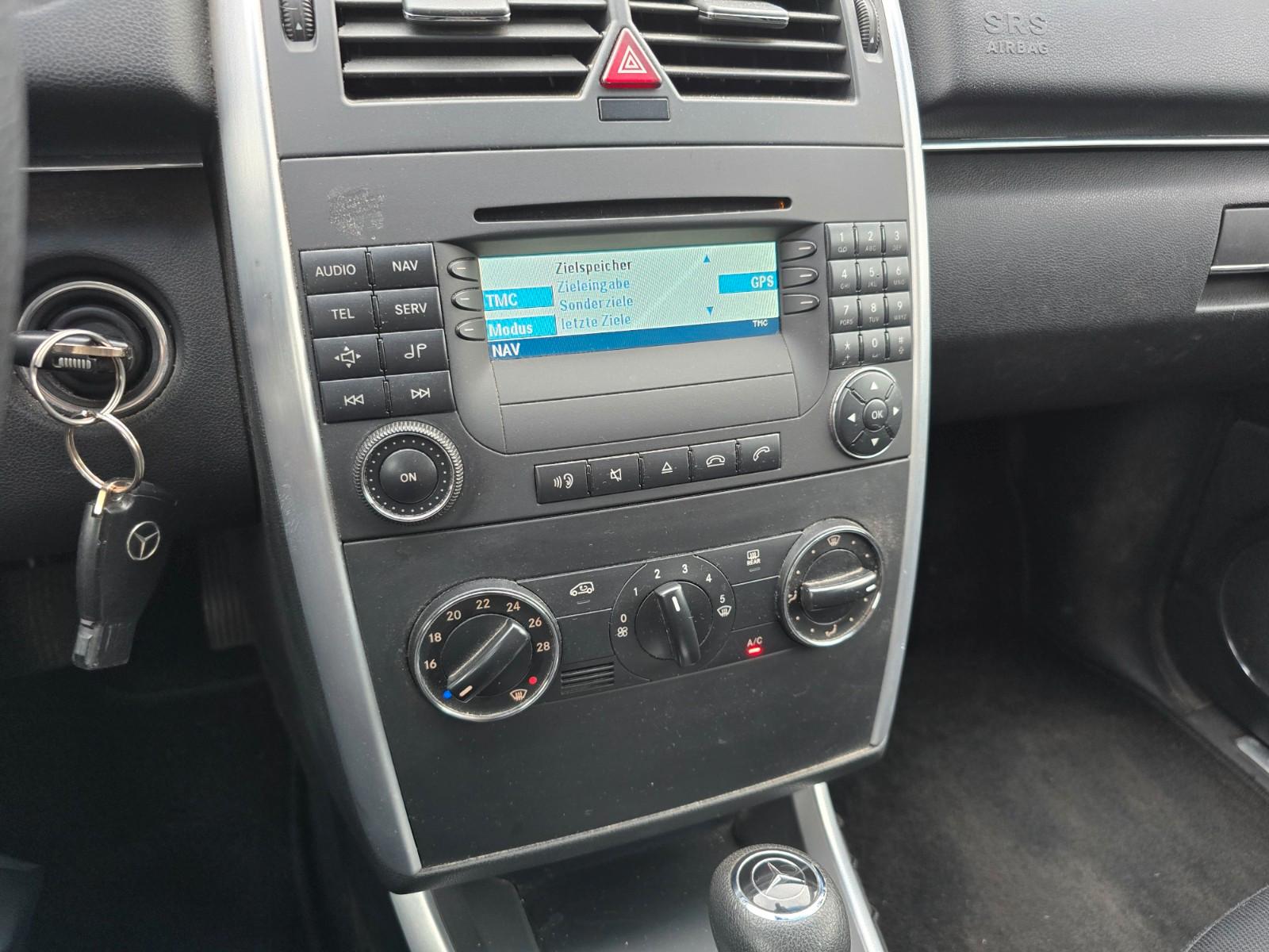 Mercedes-Benz B170 2007 — photo 19