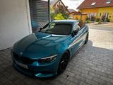 BMW 440i xDrive Coupé M Sport A M Sport - blaue BMW 440