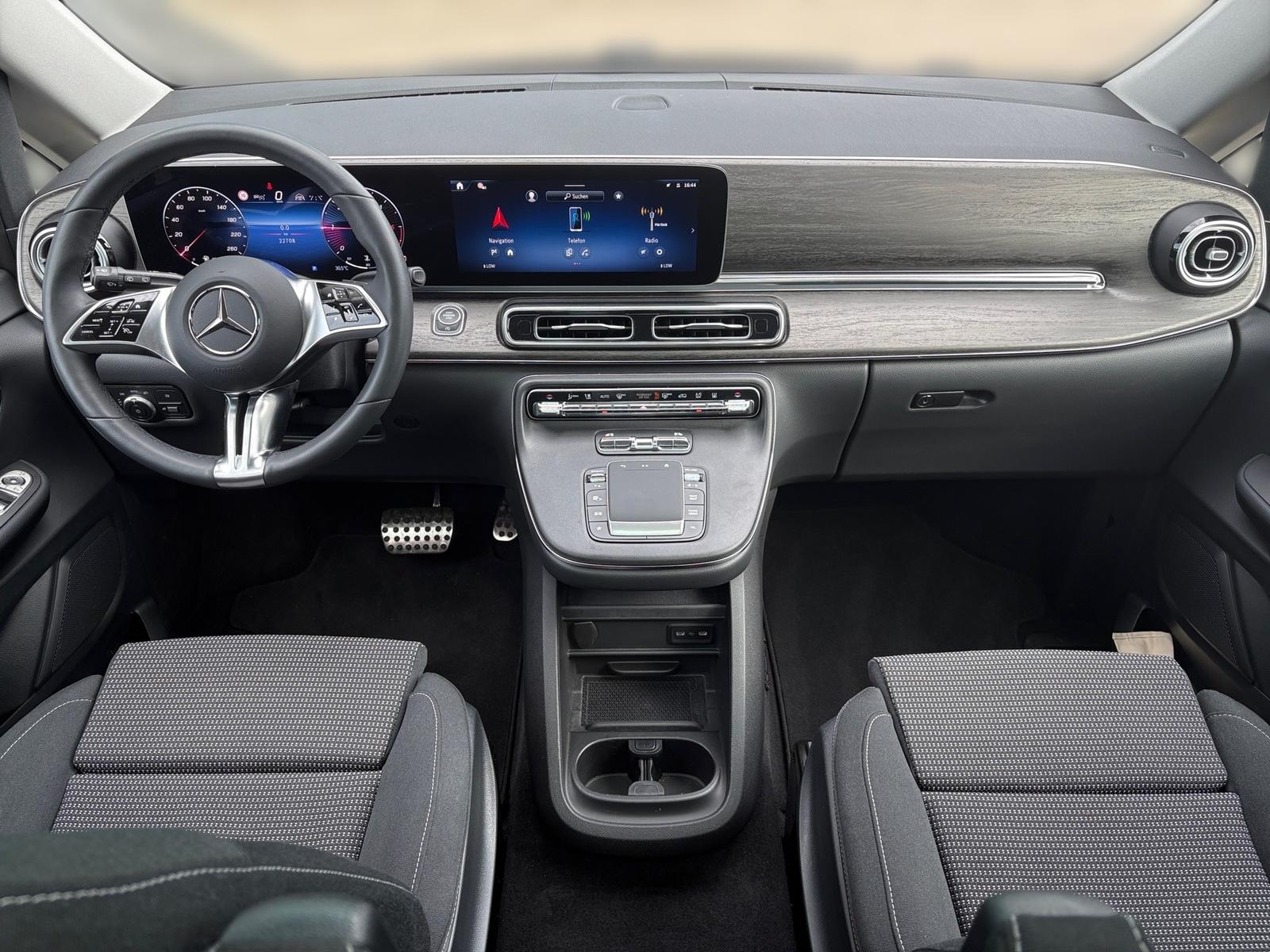 Mercedes-Benz V 250 Style Lang Pano*LED*Standhz*AHK*Distr*360°