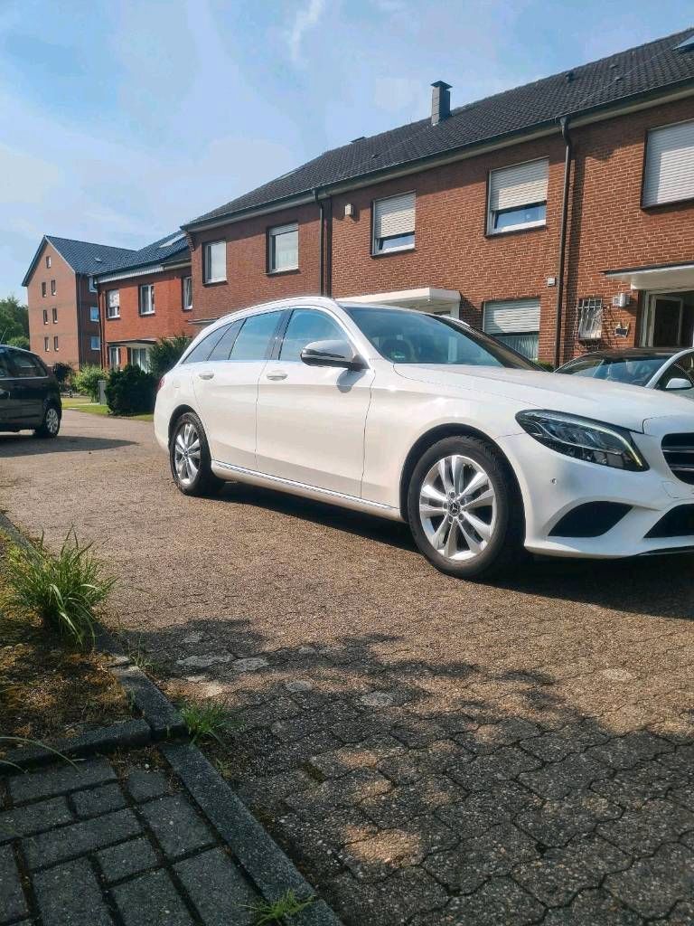 MERCEDES-BENZ Mercedes-Benz C 180 T-Modell (Kombi) Autom...